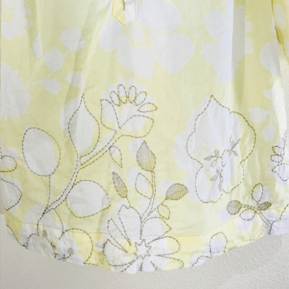 SOLD CAbi Ebroidered Smocked Blouse Size Medium - Picture 2 of 4